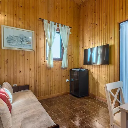 Dante Tar Apartman *